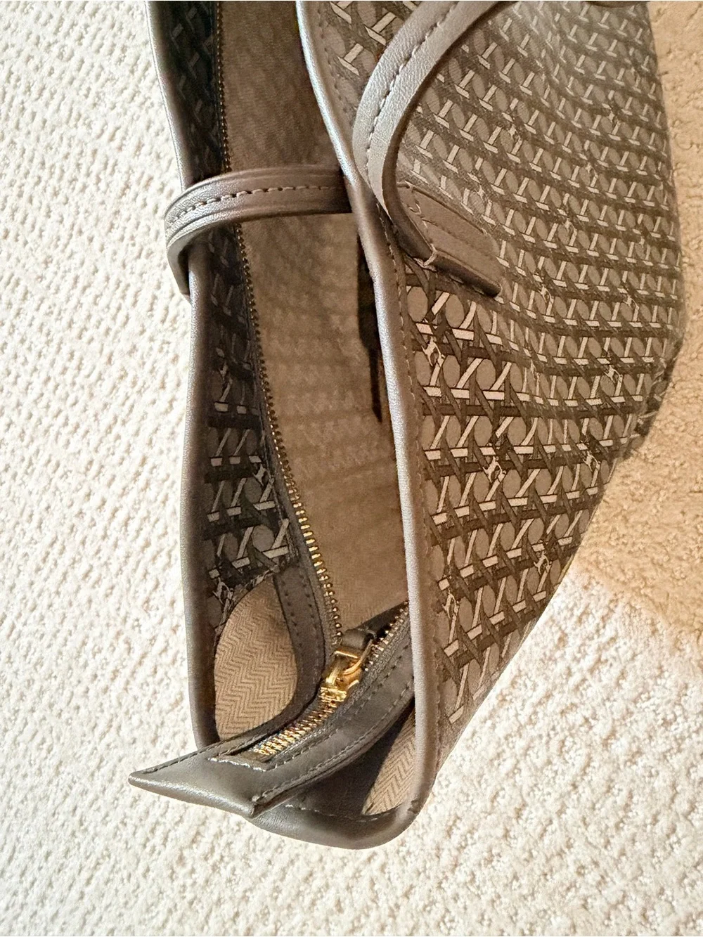 Tory Burch Gray Ever Ready Zip Tote with Matching Zip Pouch